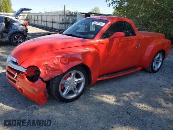 2005 Chevrolet SSR LS with VIN 1GCES14H35B118559, listed as a Copart auction lot 68390505 with 34,236 mi miles and Salvage title. Bid and sale history available at DreamBid. Image 1.
