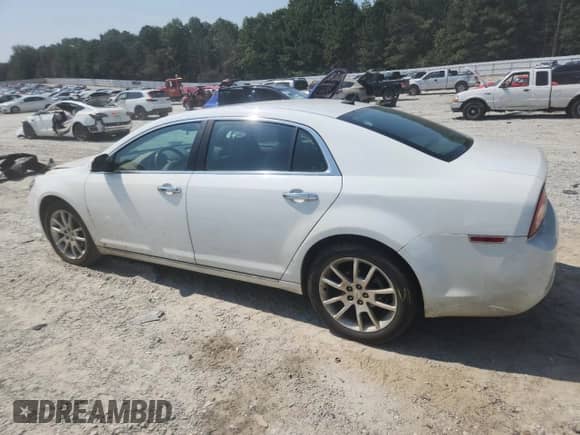 2009 Chevrolet Malibu LTZ with VIN 1G1ZK57B59F179404, listed as a Copart auction lot 81044975 with 132,227 mi miles and Salvage title. Bid and sale history available at DreamBid. Image 2.