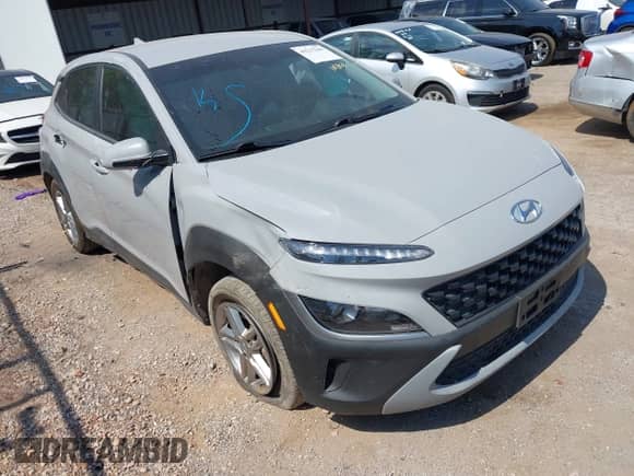 2023 Hyundai Kona SE с VIN KM8K22AB9PU040106, выставлен на аукционе IAAI как лот 43217946 с пробегом 71 157 миль миль и . История ставок и продаж доступна на DreamBid. Изображение 1.