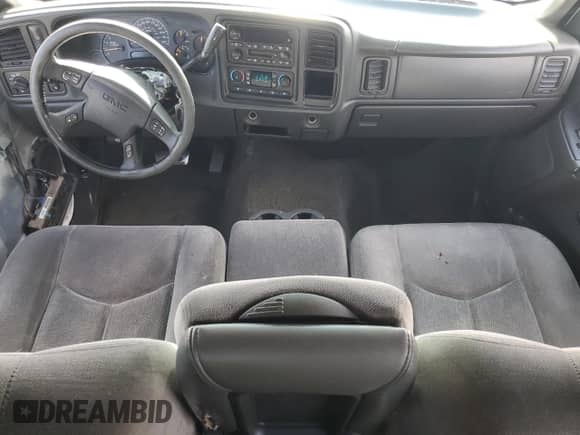 2007 GMC Sierra 1500 SLE1 with VIN 2GTEC13ZX71175299, listed as a Copart auction lot 59157135 with 170,695 mi miles and Salvage title. Bid and sale history available at DreamBid. Image 8.