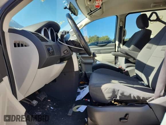 2008 Dodge Grand Caravan SXT z VIN 1D8HN54P98B128523, wystawiony jako Copart lot #87058595 z przebiegiem 106 194 mil mil oraz Nie do naprawy • Non repairable. Historia ofert i sprzedaży dostępna na DreamBid. Obrazek 7.