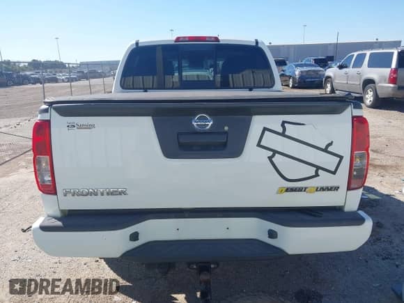 2017 Nissan Frontier SV with VIN 1N6AD0ER6HN777746, listed as a IAAI auction lot 43373969 with 99,707 mi miles and . Bid and sale history available at DreamBid. Image 17.
