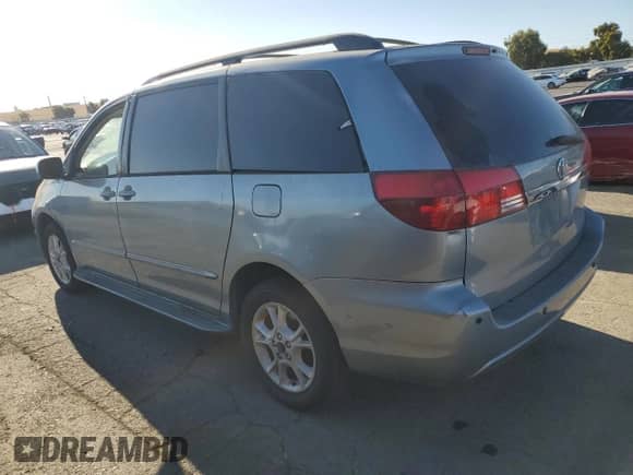 2004 Toyota Sienna XLE z VIN 5TDBA22C24S010816, wystawiony jako Copart lot #71118574 z przebiegiem 252 199 mil mil oraz Czysty tytuł • Clean title. Historia ofert i sprzedaży dostępna na DreamBid. Obrazek 2.