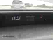 2016 Toyota Prius One z VIN JTDKDTB36G1122338, wystawiony jako Copart lot #70486945 z przebiegiem 116 165 mil mil oraz Szkoda całkowita • Salvage title. Historia ofert i sprzedaży dostępna na DreamBid. Obrazek 9.