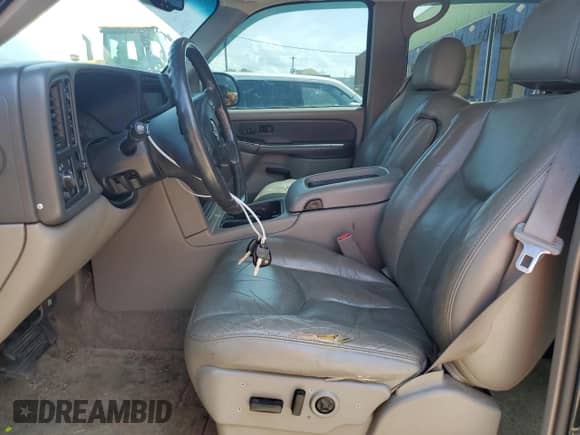 2003 Chevrolet Suburban Z71 с VIN 3GNFK16Z43G187766, выставлен на аукционе Copart как лот 71198865 с пробегом 157 395 миль миль и Списание • Salvage title. История ставок и продаж доступна на DreamBid. Изображение 14.