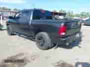 2017 Ram 1500 Sport z VIN 1C6RR7MT3HS796390, wystawiony jako IAAI lot #42701105 z przebiegiem 143 027 mil mil oraz . Historia ofert i sprzedaży dostępna na DreamBid. Obrazek 3.