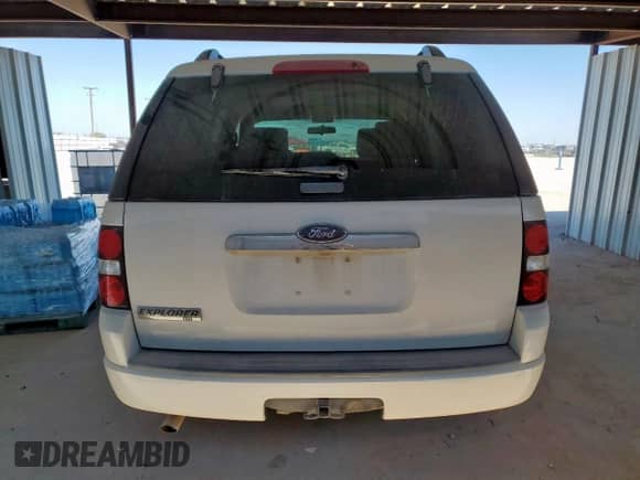 2008 Ford Explorer XLT with VIN 1FMEU63818UA17145, listed as a Copart auction lot 80622355 with 204,040 mi miles and Clean title. Bid and sale history available at DreamBid. Image 6.