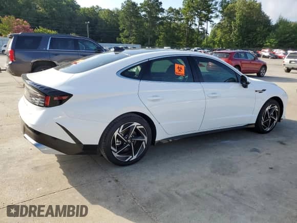 2025 Hyundai Sonata SEL Convenience z VIN KMHL14JA7SA430304, wystawiony jako Copart lot #64964995 z przebiegiem 2 127 mil mil oraz Szkoda całkowita • Salvage title. Historia ofert i sprzedaży dostępna na DreamBid. Obrazek 3.