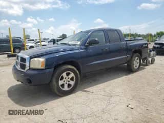 2006 Dodge Dakota SLT with VIN 1D7HW48KX6S514908, listed as a Copart auction lot 61878055 with 194,527 mi miles and Non repairable. Bid and sale history available at DreamBid. Image 1.
