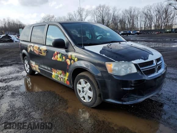 2011 Dodge Caravan with VIN 2D4JN1AGXBR618624, listed as a Copart auction lot 46597005 with 110,677 mi miles and Clean title. Bid and sale history available at DreamBid. Image 4.