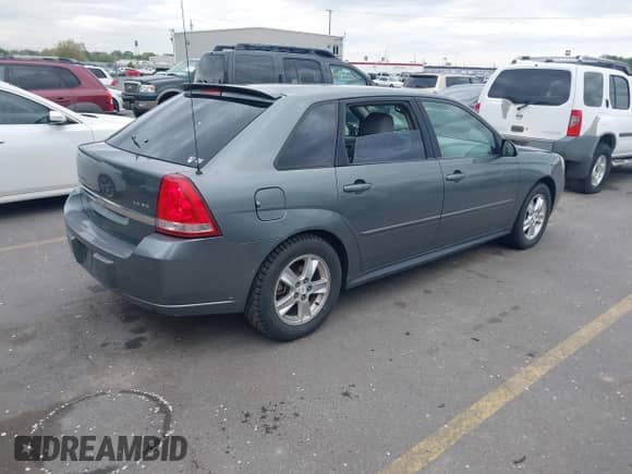 2005 Chevrolet Malibu Maxx LS с VIN 1G1ZT64845F160493, выставлен на аукционе IAAI как лот 42177089 с пробегом 211 558 миль миль и . История ставок и продаж доступна на DreamBid. Изображение 4.