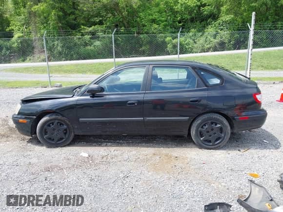 2005 Hyundai Elantra GLS z VIN KMHDN56D85U174761, wystawiony jako IAAI lot #42278313 z przebiegiem 168 242 mil mil oraz . Historia ofert i sprzedaży dostępna na DreamBid. Obrazek 14.