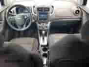 2016 Chevrolet Trax LT с VIN 3GNCJLSBXGL170185, выставлен на аукционе Copart как лот 81269145 с пробегом 151 565 миль миль и Списание • Salvage title. История ставок и продаж доступна на DreamBid. Изображение 8.