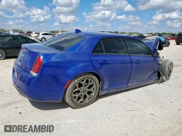 2018 Chrysler 300 S with VIN 2C3CCAGG1JH192382, listed as a Copart auction lot 83805035 with Not provided miles and Salvage title. Bid and sale history available at DreamBid. Image 3.