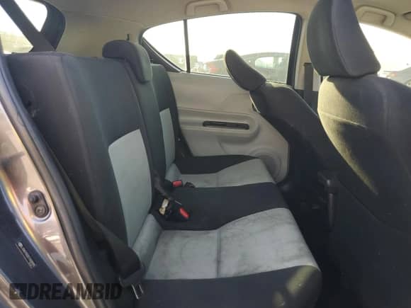 2012 Toyota Prius Three z VIN JTDKDTB32C1509995, wystawiony jako Copart lot #81655585 z przebiegiem 296 641 mil mil oraz Szkoda całkowita • Salvage title. Historia ofert i sprzedaży dostępna na DreamBid. Obrazek 10.