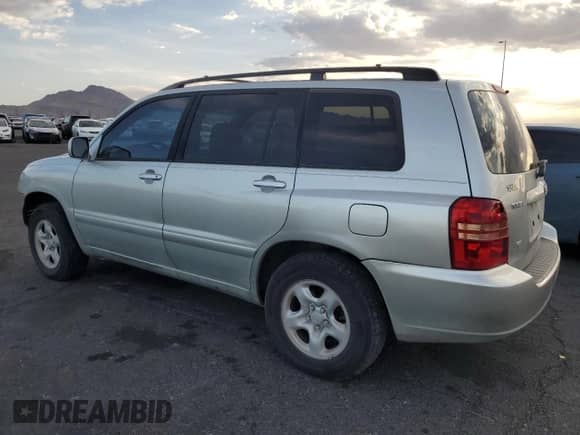 2003 Toyota Highlander с VIN JTEGF21A230090011, выставлен на аукционе Copart как лот 70031145 с пробегом 183 642 миль миль и Списание • Salvage title. История ставок и продаж доступна на DreamBid. Изображение 2.