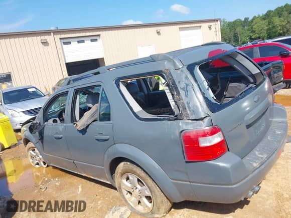 2006 Ford Freestyle SEL с VIN 1FMZK02176GA47769, выставлен на аукционе IAAI как лот 42989651 с пробегом 251 031 миль миль и . История ставок и продаж доступна на DreamBid. Изображение 14.