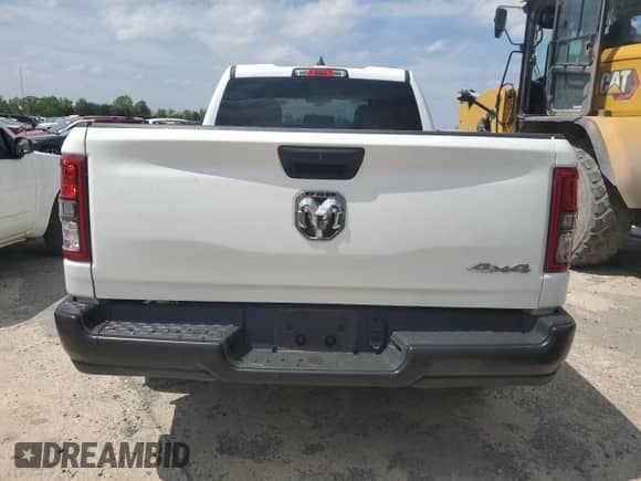 2024 Ram 1500 Tradesman z VIN 1C6SRFCT8RN113662, wystawiony jako Copart lot #49241715 z przebiegiem 22 023 mil mil oraz Szkoda całkowita • Salvage title. Historia ofert i sprzedaży dostępna na DreamBid. Obrazek 6.