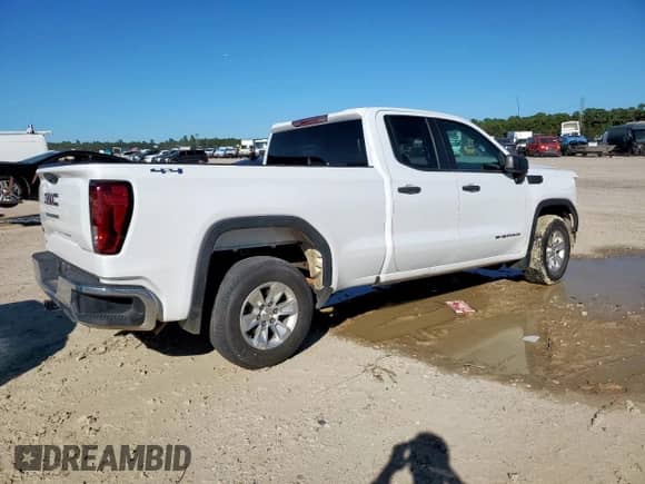 2023 GMC Sierra 1500 Pro с VIN 1GTRUAED3PZ178617, выставлен на аукционе Copart как лот 90584455 с пробегом Не указан миль и Списание • Salvage title. История ставок и продаж доступна на DreamBid. Изображение 3.