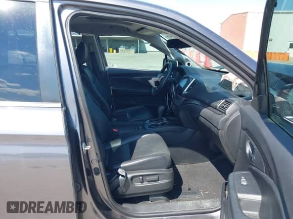 2017 Honda Pilot EX-L with VIN 5FNYF5H58HB027491, listed as a IAAI auction lot 43356758 with 124,805 mi miles and . Bid and sale history available at DreamBid. Image 5.