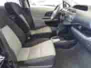 2014 Toyota Prius One z VIN JTDKDTB37E1069808, wystawiony jako IAAI lot #42867113 z przebiegiem 151 367 mil mil oraz . Historia ofert i sprzedaży dostępna na DreamBid. Obrazek 5.