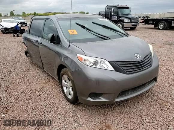 2014 Toyota Sienna L with VIN 5TDZK3DC5ES474294, listed as a Copart auction lot 55762625 with 88,969 mi miles and Salvage title. Bid and sale history available at DreamBid. Image 14.