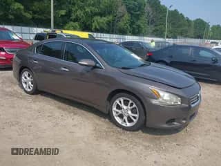 2014 Nissan Maxima SV with VIN 1N4AA5AP8EC462800, listed as a IAAI auction lot 42404180 with 144,222 mi miles and . Bid and sale history available at DreamBid. Image 1.