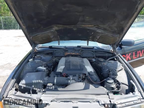 1997 BMW 7 Series 740iL with VIN WBAGJ8327VDM01744, listed as a IAAI auction lot 42880247 with 170,109 mi miles and . Bid and sale history available at DreamBid. Image 10.