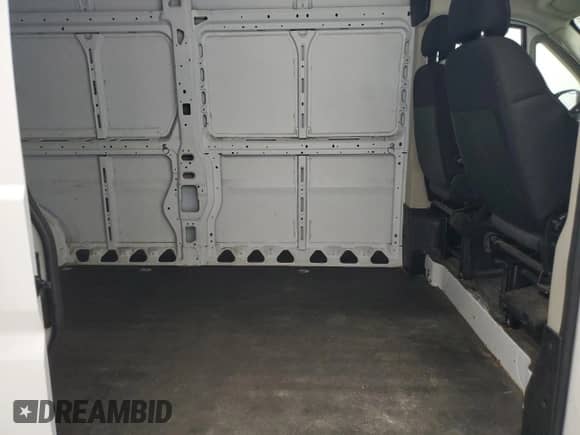2022 Ram ProMaster Cargo с VIN 3C6LRVDG4NE133924, выставлен на аукционе Copart как лот 53251034 с пробегом 36 419 миль миль и Чистый • Clean title. История ставок и продаж доступна на DreamBid. Изображение 11.