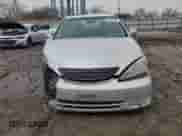 2004 Toyota Camry LE z VIN 4T1BE32K54U902762, wystawiony jako Copart lot #51764325 z przebiegiem 213 940 mil mil oraz Szkoda całkowita • Salvage title. Historia ofert i sprzedaży dostępna na DreamBid. Obrazek 5.