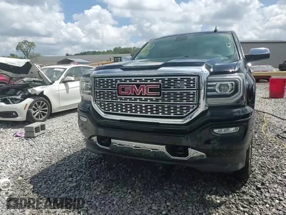 2016 GMC Sierra 1500 Denali z VIN 3GTU2PEJ7GG382684, wystawiony jako Copart lot #66304435 z przebiegiem 71 203 mil mil oraz Czysty tytuł • Clean title. Historia ofert i sprzedaży dostępna na DreamBid. Obrazek 14.