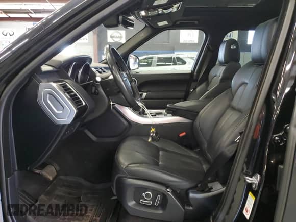 2017 Land Rover Range Rover Sport HSE с VIN SALWR2FV2HA176299, выставлен на аукционе Copart как лот 84903975 с пробегом 181 458 миль миль и Чистый • Clean title. История ставок и продаж доступна на DreamBid. Изображение 7.