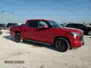 2024 Toyota Tundra SR5 with VIN 5TFLA5AB4RX030999, listed as a Copart auction lot 70390555 with 32,178 mi miles and Salvage title. Bid and sale history available at DreamBid. Image 13.