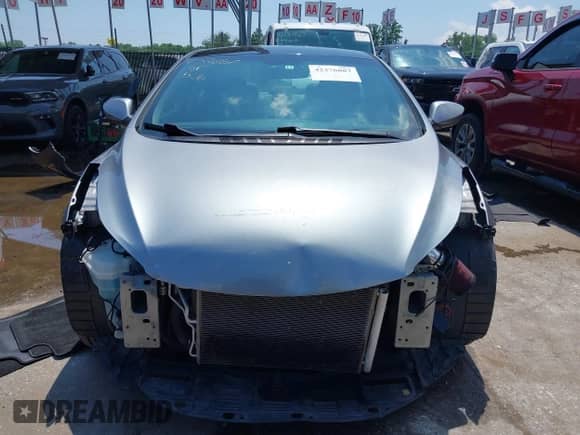 2015 Hyundai Elantra SE z VIN KMHDH4AE2FU223357, wystawiony jako IAAI lot #42376887 z przebiegiem 87 000 mil mil oraz . Historia ofert i sprzedaży dostępna na DreamBid. Obrazek 13.