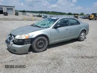 2005 Dodge Stratus SXT with VIN 1B3EL46T25N558935, listed as a Copart auction lot 62161245 with 134,784 mi miles and Salvage title. Bid and sale history available at DreamBid. Image 1.