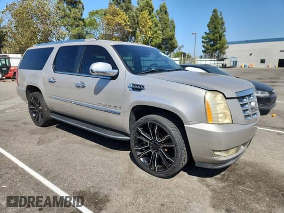 2007 Cadillac Escalade ESV с VIN 1GYFK66877R175270, выставлен на аукционе Copart как лот 80450675 с пробегом 176 234 миль миль и Чистый • Clean title. История ставок и продаж доступна на DreamBid. Изображение 4.