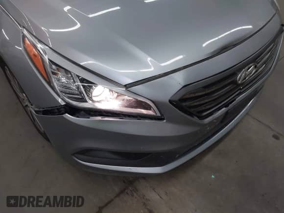 2016 Hyundai Sonata Sport with VIN 5NPE34AF3GH340716, listed as a IAAI auction lot 43115137 with 124,739 mi miles and . Bid and sale history available at DreamBid. Image 6.