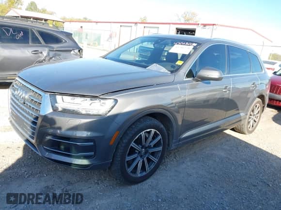 2017 Audi Q7 Premium Plus with VIN WA1LAAF70HD029923, listed as a IAAI auction lot 43546251 with 130,976 mi miles and . Bid and sale history available at DreamBid. Image 2.