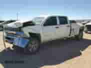 2018 Chevrolet Silverado 2500HD Work Truck с VIN 1GC1KUEG6JF223122, выставлен на аукционе Copart как лот 46496225 с пробегом 107 458 миль миль и Списание • Salvage title. История ставок и продаж доступна на DreamBid. Изображение 1.