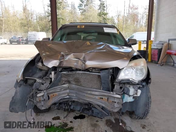 2011 Chevrolet Equinox 2LT with VIN 2CNFLNE59B6356102, listed as a IAAI auction lot 40822205 with 173,711 mi miles and . Bid and sale history available at DreamBid. Image 13.