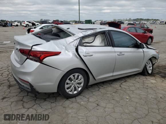 2018 Hyundai Accent SE z VIN 3KPC24A39JE011921, wystawiony jako Copart lot #69983815 z przebiegiem 146 568 mil mil oraz Nie do naprawy • Non repairable. Historia ofert i sprzedaży dostępna na DreamBid. Obrazek 3.