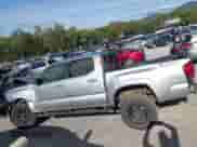 2020 Toyota Tacoma SR с VIN 5TFAX5GN2LX177921, выставлен на аукционе IAAI как лот 43329957 с пробегом 86 168 миль миль и . История ставок и продаж доступна на DreamBid. Изображение 15.
