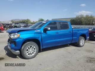 2022 Chevrolet Silverado 1500 LT z VIN 1GCUDDED7NZ523673, wystawiony jako Copart lot #62315215 z przebiegiem 31 427 mil mil oraz Szkoda całkowita • Salvage title. Historia ofert i sprzedaży dostępna na DreamBid. Obrazek 1.