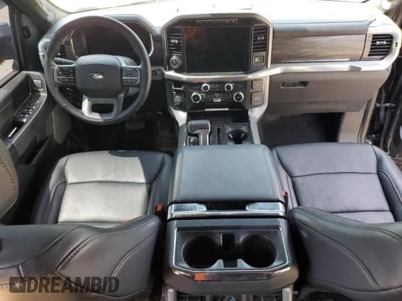 2024 Ford F-150 Lariat с VIN 1FTFW5L55RFB88215, выставлен на аукционе Copart как лот 59999455 с пробегом 14 526 миль миль и Списание • Salvage title. История ставок и продаж доступна на DreamBid. Изображение 8.