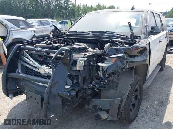 2019 Chevrolet Tahoe Commercial z VIN 1GNLCDEC3KR323012, wystawiony jako IAAI lot #42517025 z przebiegiem 40 412 mil mil oraz . Historia ofert i sprzedaży dostępna na DreamBid. Obrazek 6.