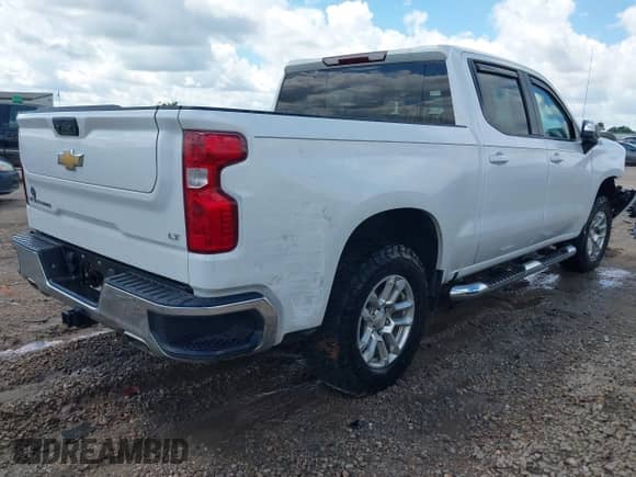 2022 Chevrolet Silverado 1500 LT with VIN 2GCUDDED0N1513978, listed as a IAAI auction lot 42188466 with 62,997 mi miles and . Bid and sale history available at DreamBid. Image 4.