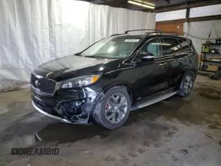 2016 Kia Sorento SXL z VIN 5XYPKDA54GG092342, wystawiony jako Copart lot #80498485 z przebiegiem 222 394 mil mil oraz Szkoda całkowita • Salvage title. Historia ofert i sprzedaży dostępna na DreamBid. Obrazek 1.