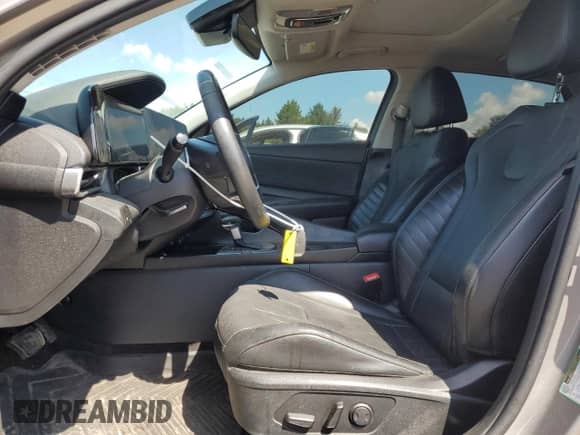 2023 Hyundai Elantra Limited с VIN KMHLP4AG3PU481839, выставлен на аукционе Copart как лот 70724325 с пробегом 68 000 миль миль и Списание • Salvage title. История ставок и продаж доступна на DreamBid. Изображение 7.