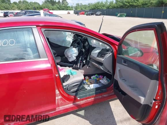 2018 Hyundai Sonata SE с VIN 5NPE24AF1JH606504, выставлен на аукционе IAAI как лот 42820000 с пробегом Не указан миль и . История ставок и продаж доступна на DreamBid. Изображение 5.