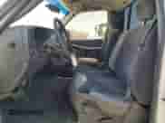 2000 GMC Sierra 1500 SL с VIN 1GTEC14W0YZ159433, выставлен на аукционе Copart как лот 66924725 с пробегом 333 382 миль миль и Списание • Salvage title. История ставок и продаж доступна на DreamBid. Изображение 7.